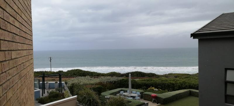 6 Bedroom Property for Sale in Reebok Western Cape